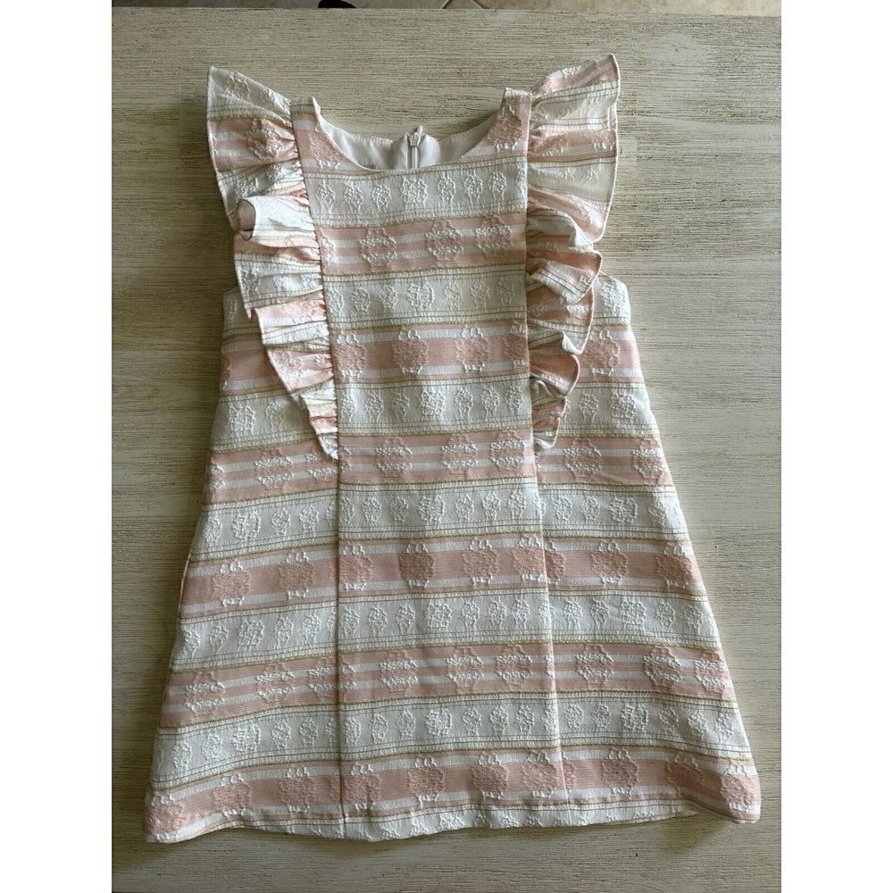 girl dress size 5 Pippa & Julie NWOT Pink White And Gold Embossed Detail…​
